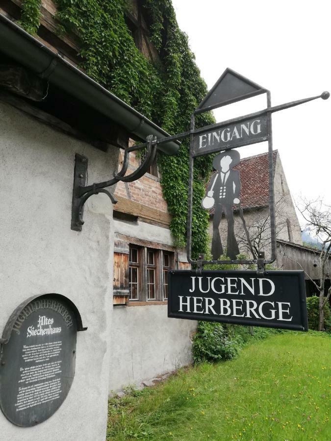 Jugendherberge Фелдкирх Екстериор снимка